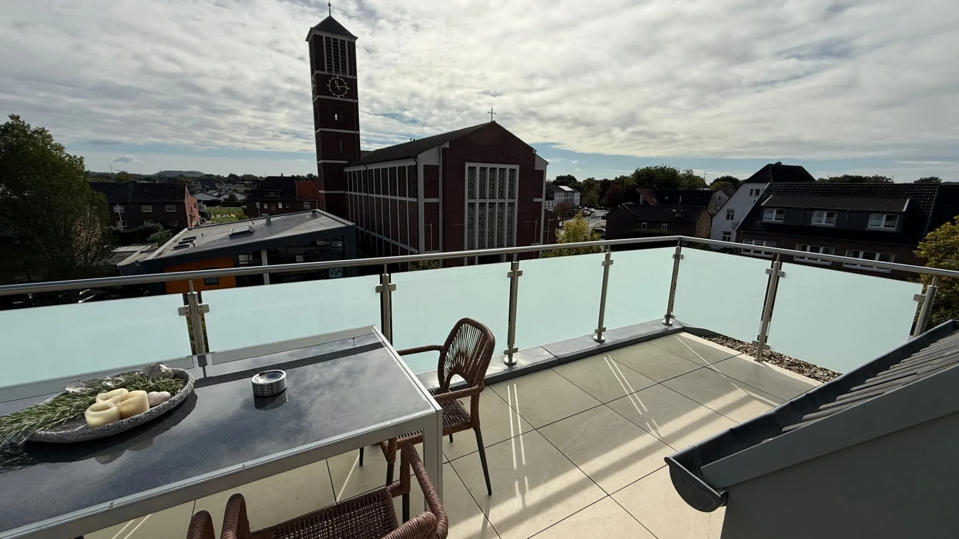 Dachterrasse mit Blick über Heinsberg